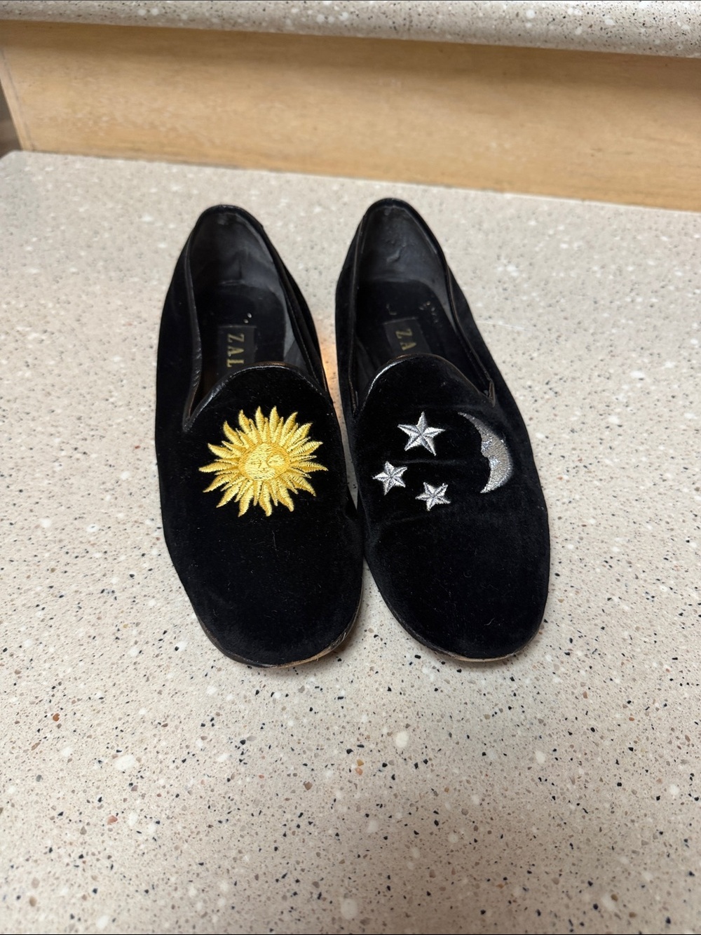 VTG 80s Zalo Celestial Velvet Loafers